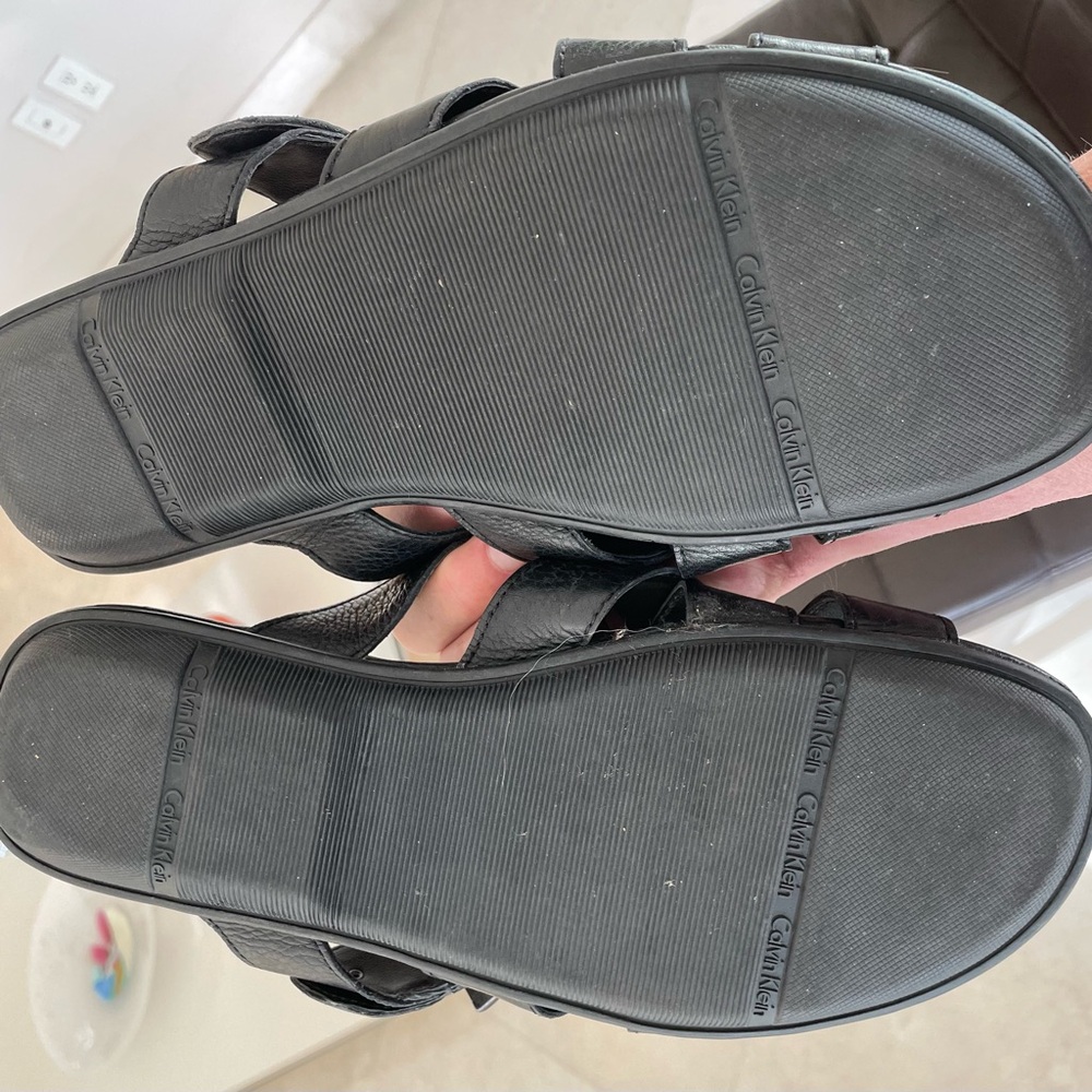 Calvin Klein men’s leather sandal